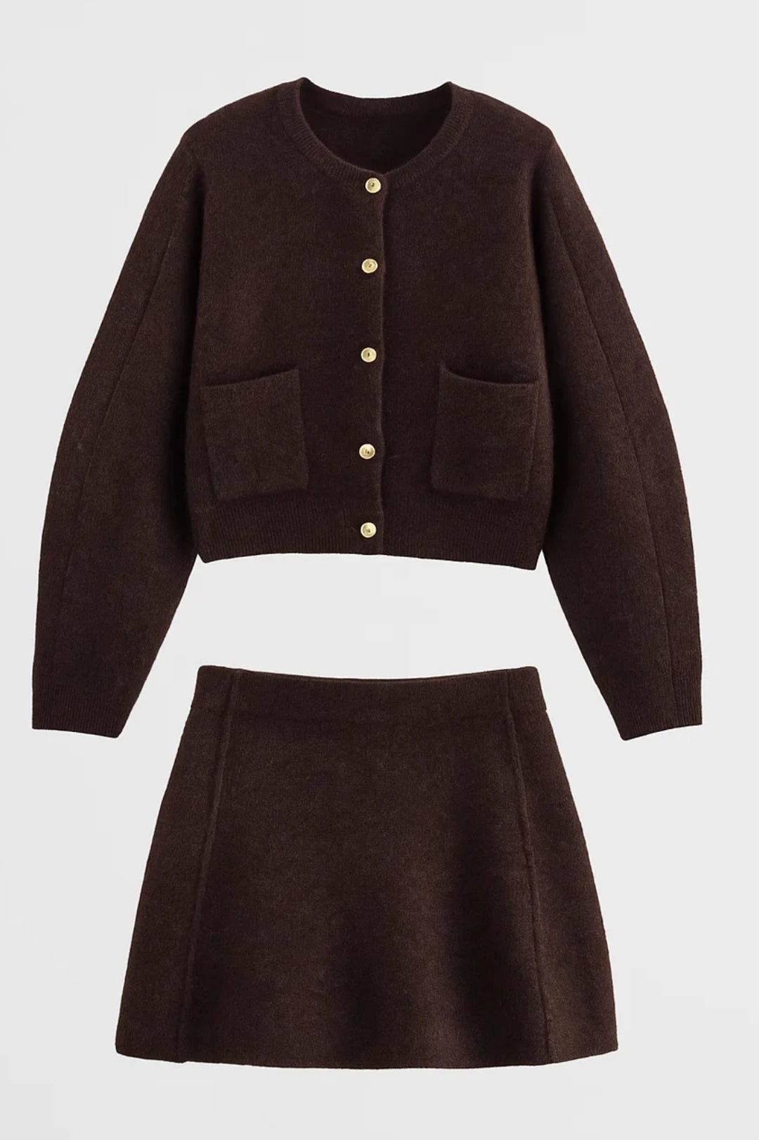 Chloé | Ensemble Coordonné Élégant avec Cardigan et Minijupe pour Femme 1
