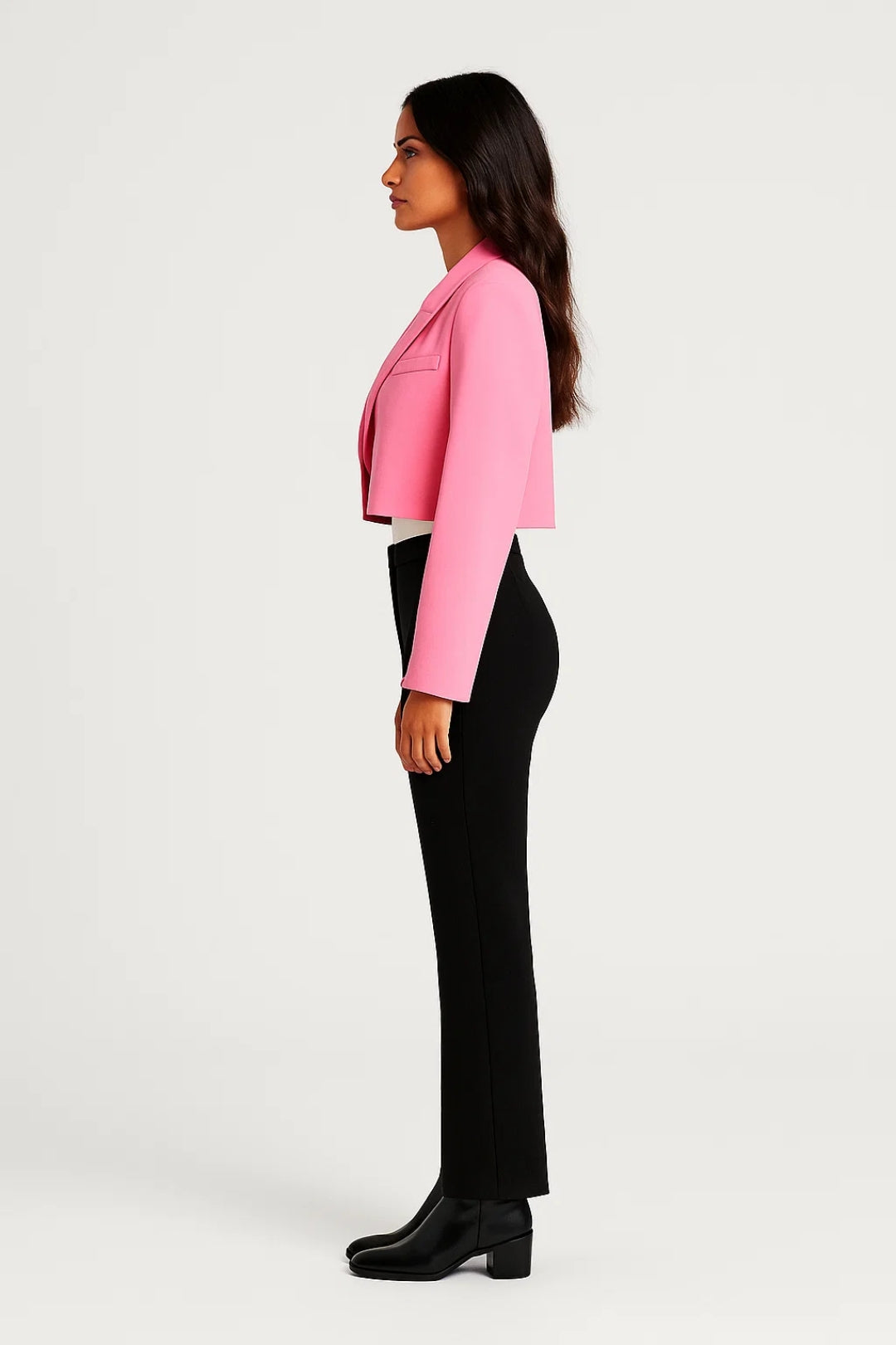 Emma | Blazer Femme Élégant Court Moderne pour Toutes Occasions 2