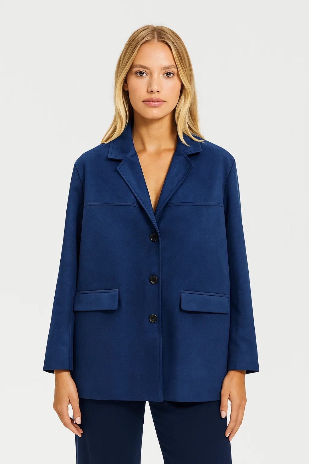 Emma | Blazer Noir Femme Élégant avec Poches pour un Style Professionnel 1