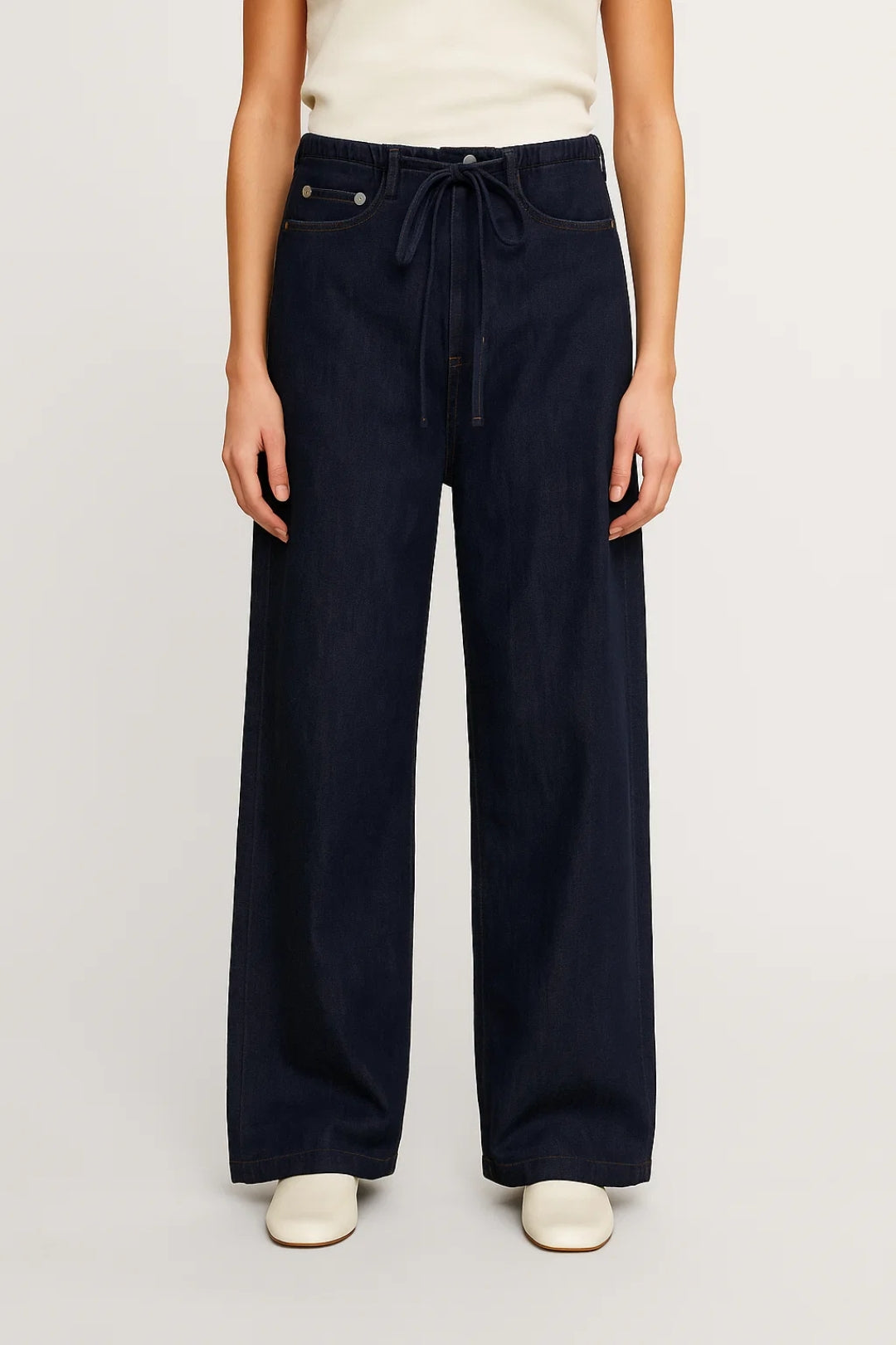 Léa | Jean Large Femme Confortable avec Taille Élastiquée et Cordon de Serrage 0