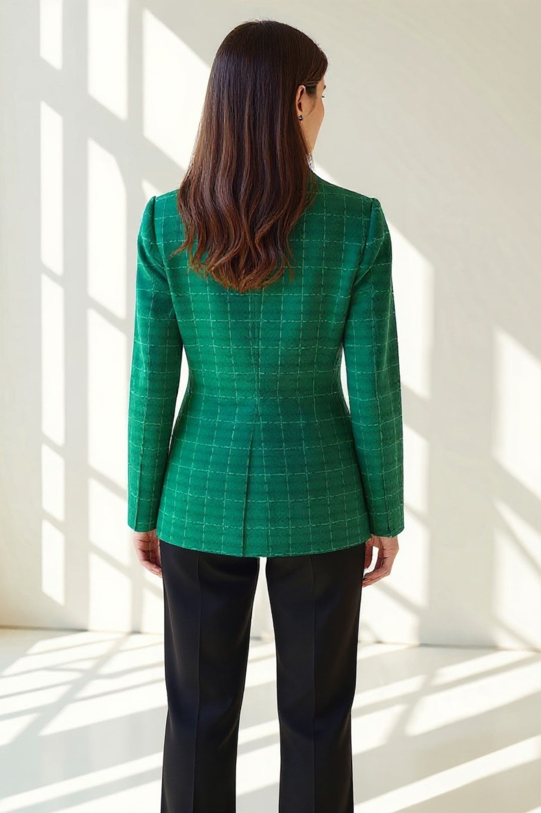 Léa | Élégant Blazer Femme à Motif à Carreaux pour un Style Sophistiqué 1